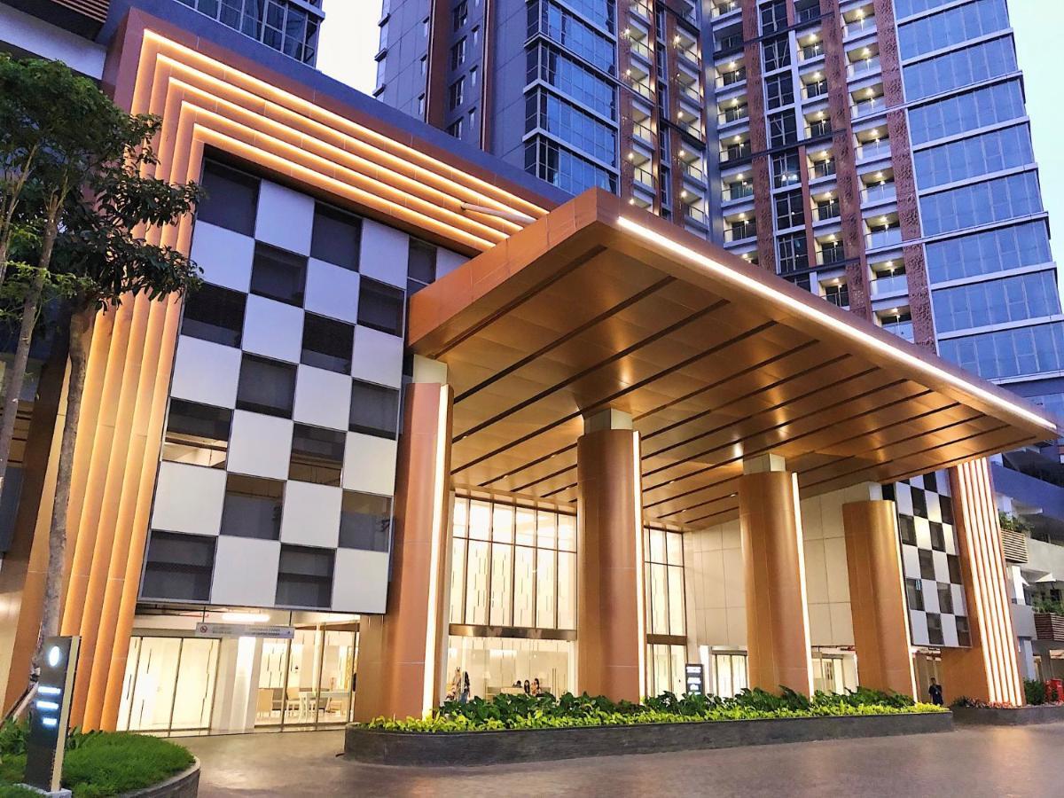 Gold Coast Pik Sea View Apartments By Longesuites Jakarta Exterior photo